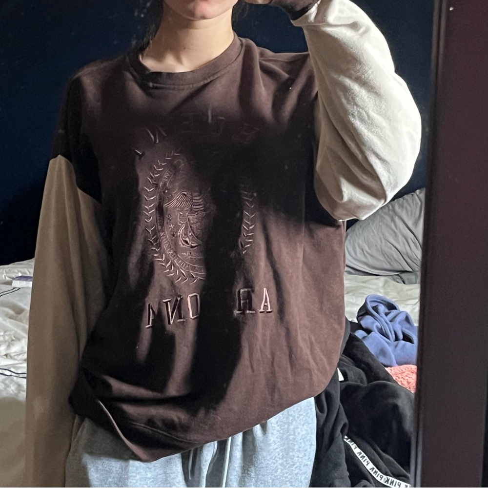 Crew neck